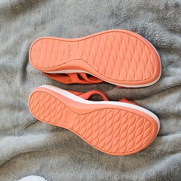 Women's Clark’s Cloudsteppers Very Comfortable - Picture 5 of 6